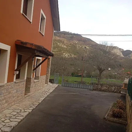 아파트 Picos De Europa Dego